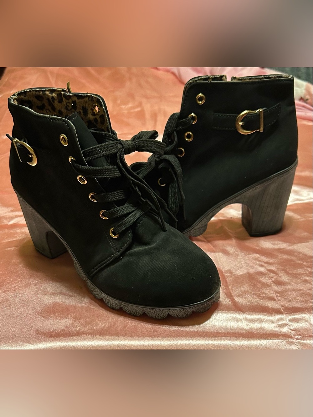 Women's Black Lace-Up Block Heel Ankle Boots size 7 1/2